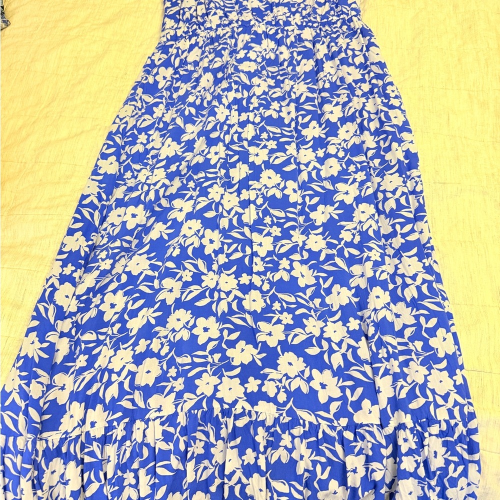 Floral Blue and White Women's Full Length Dress